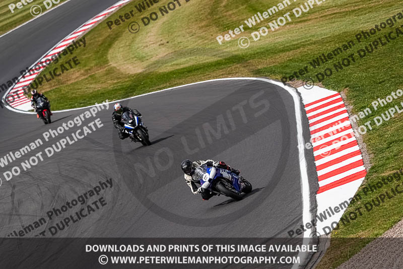 donington no limits trackday;donington park photographs;donington trackday photographs;no limits trackdays;peter wileman photography;trackday digital images;trackday photos